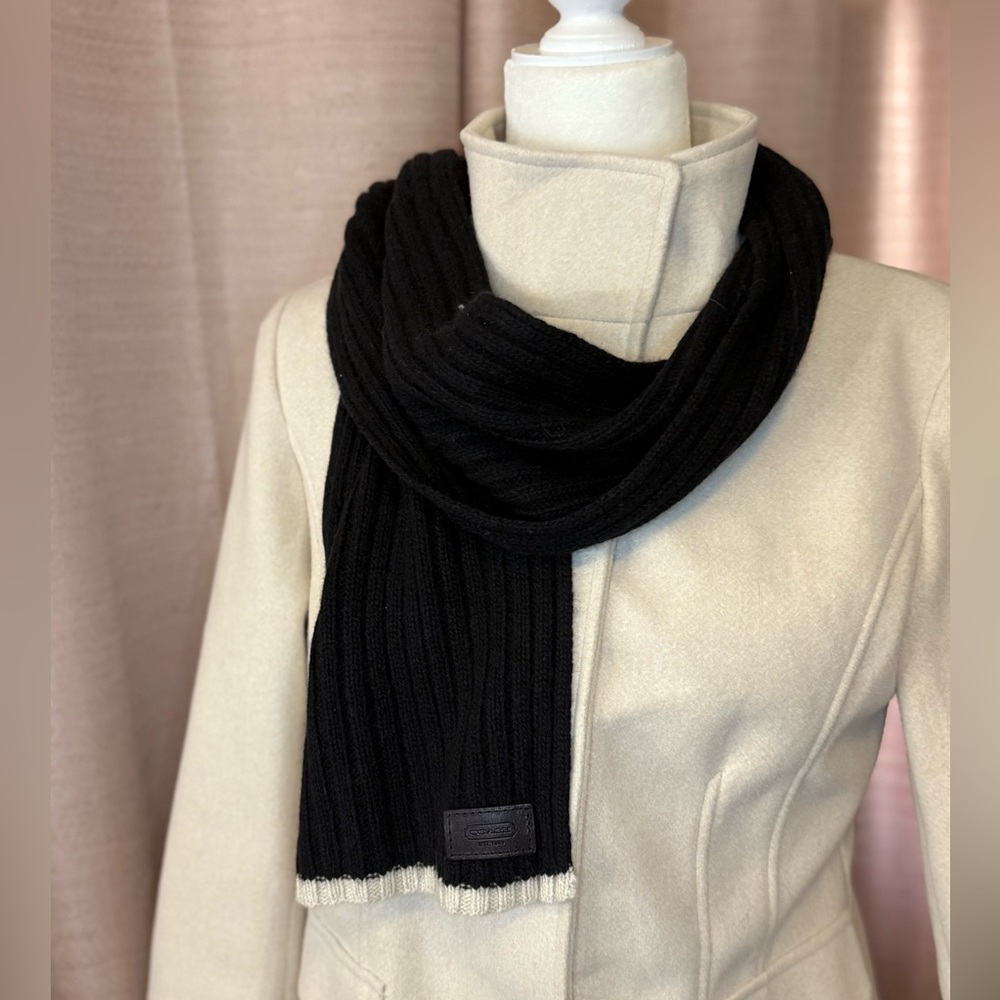Coach Black Ribbed Knit Scarf